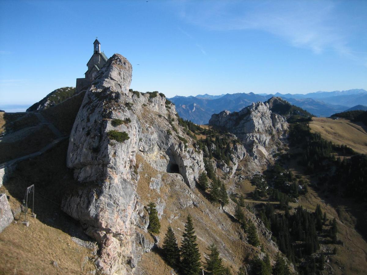 Schlossalm Ferienwohnungen Brannenburg Bagian luar foto