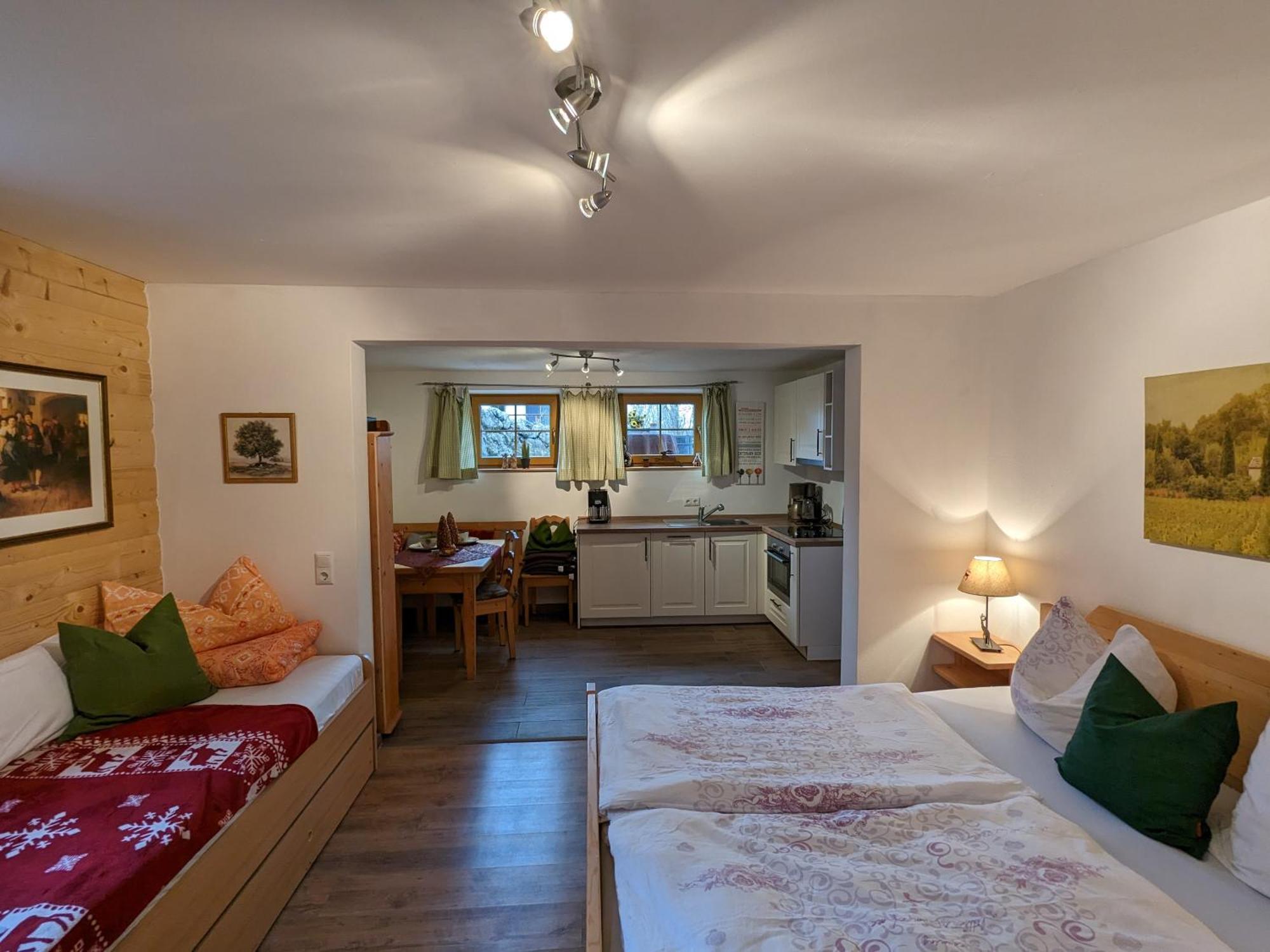 Schlossalm Ferienwohnungen Brannenburg Bagian luar foto